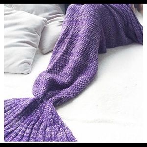 Not used-Purple mermaid blanket